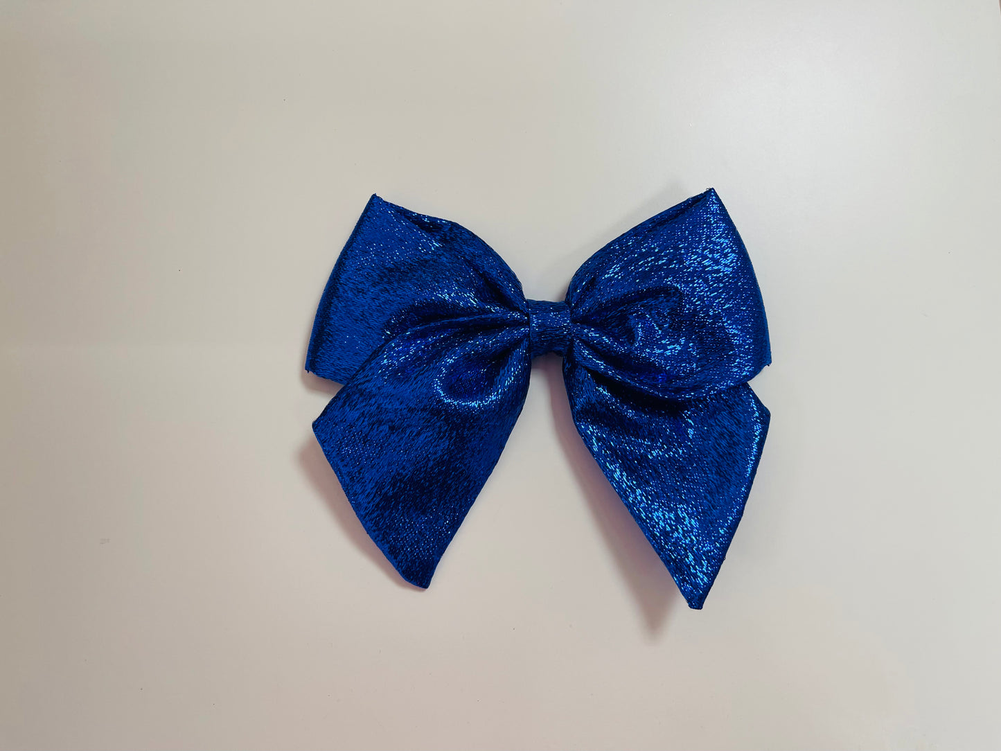 Metallic Lamé Bow